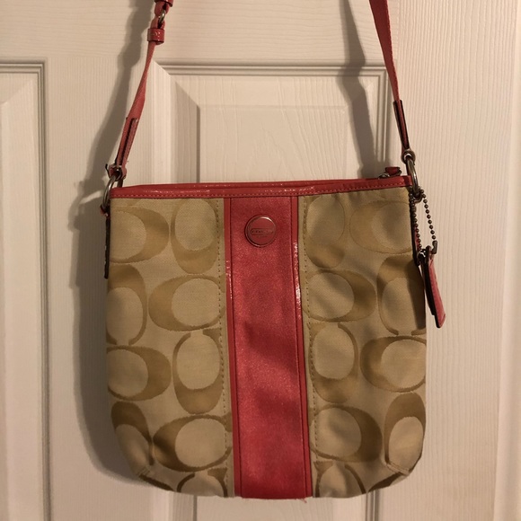 Crossbody Coach Purse - Picture 1 of 4